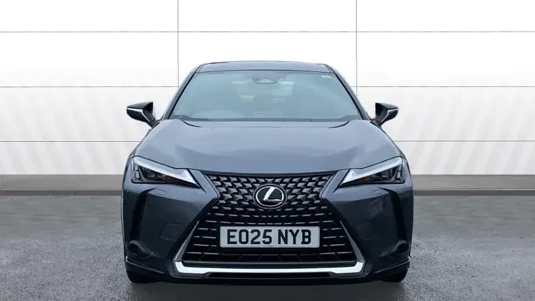 Usado Lexus UX 150 kW (204 CV) 2025 SUV