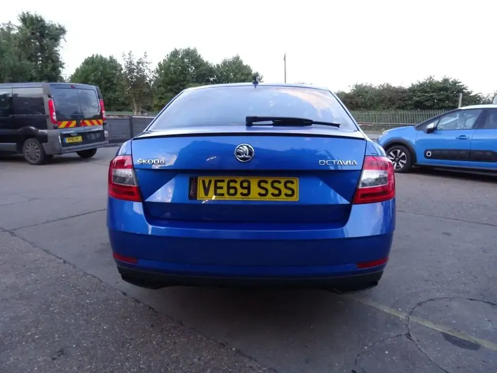 Used Skoda Octavia SportLine 150 HP (110 kW) 2020 Blue Hatchback