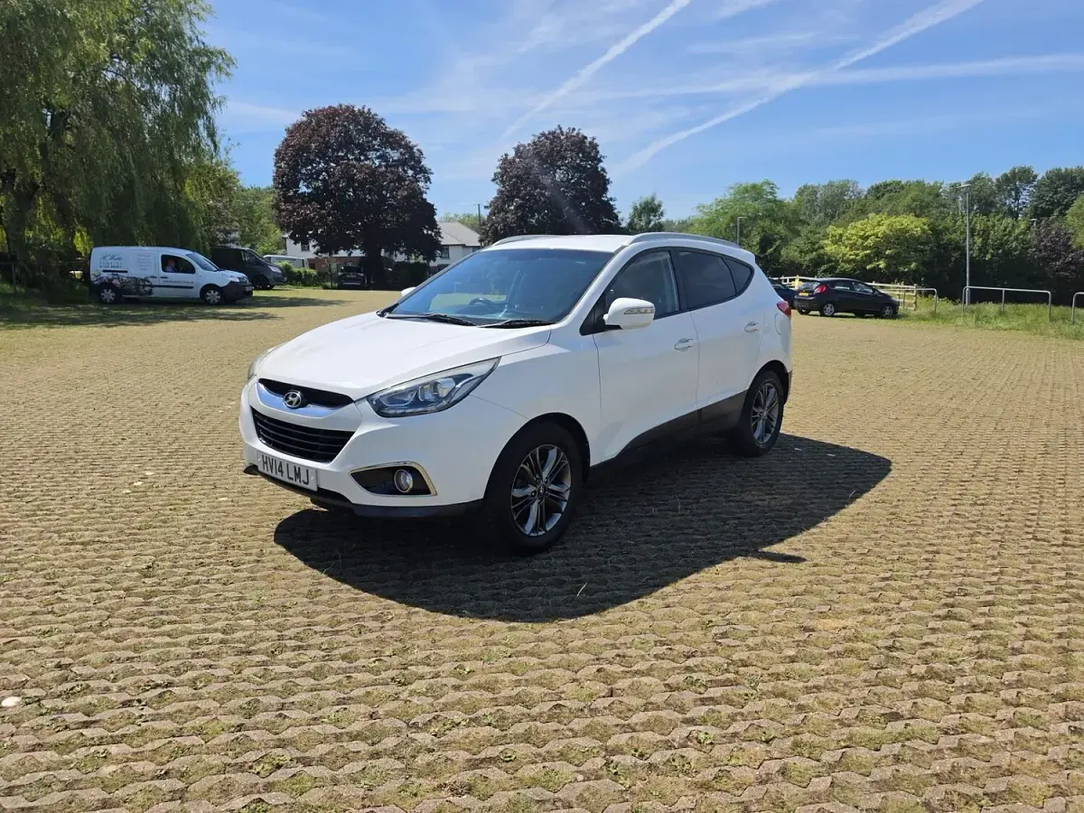 Used Hyundai ix35 SE 115 HP (84 kW) 2014 White SUV
