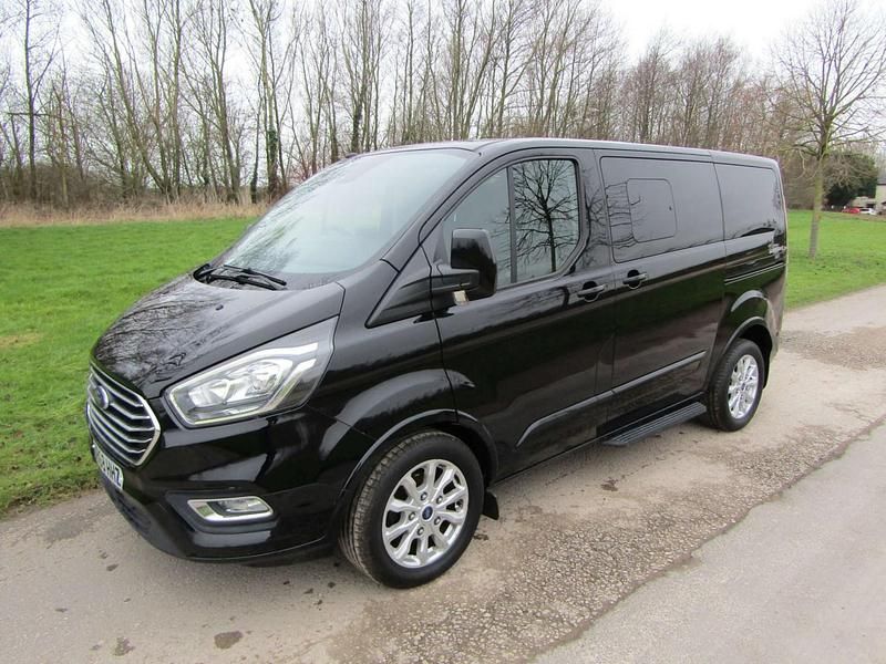 Used Ford Tourneo Titanium 2019 Black MPV