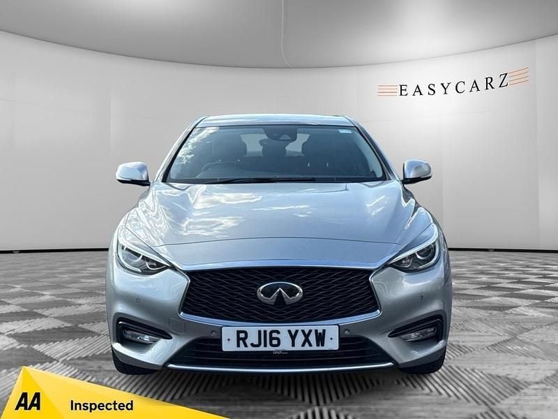 Silver Used 2016 Infiniti Q30 Premium Hatchback | £7,795 (Fair price) - Image 1/3