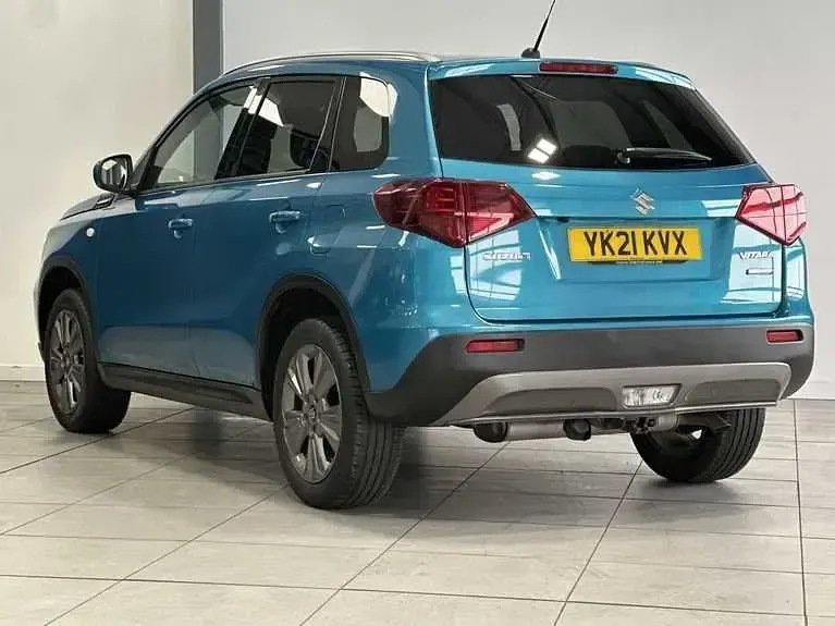 Second-hand Suzuki Vitara SZ-T 129 CP (94 kW) 2021 Turcoaz SUV