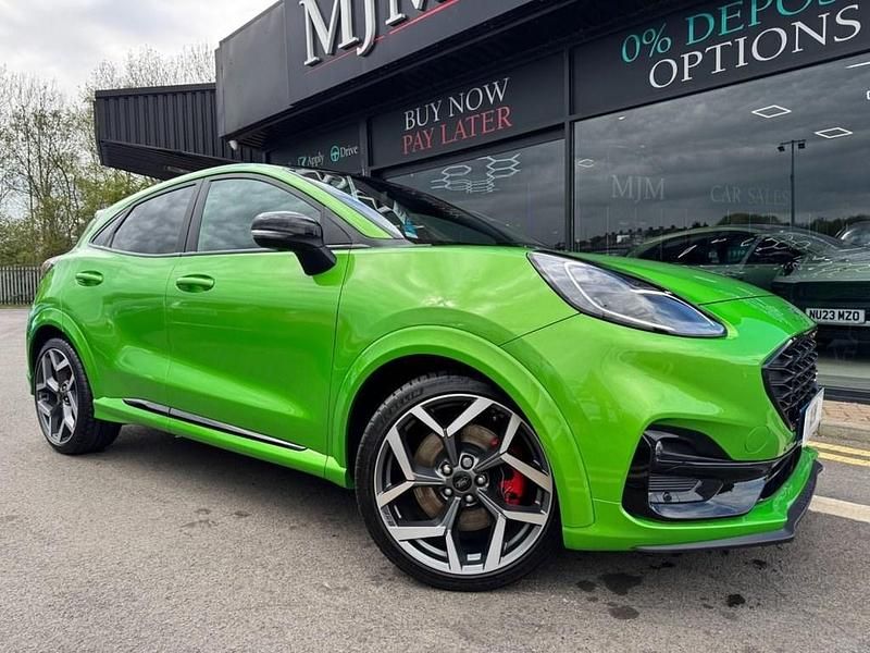 Usado Ford Puma ST 200 HP (147 kW) 2023 Verde SUV