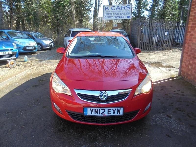 Used Vauxhall Astra Active 2012 Red Hatchback