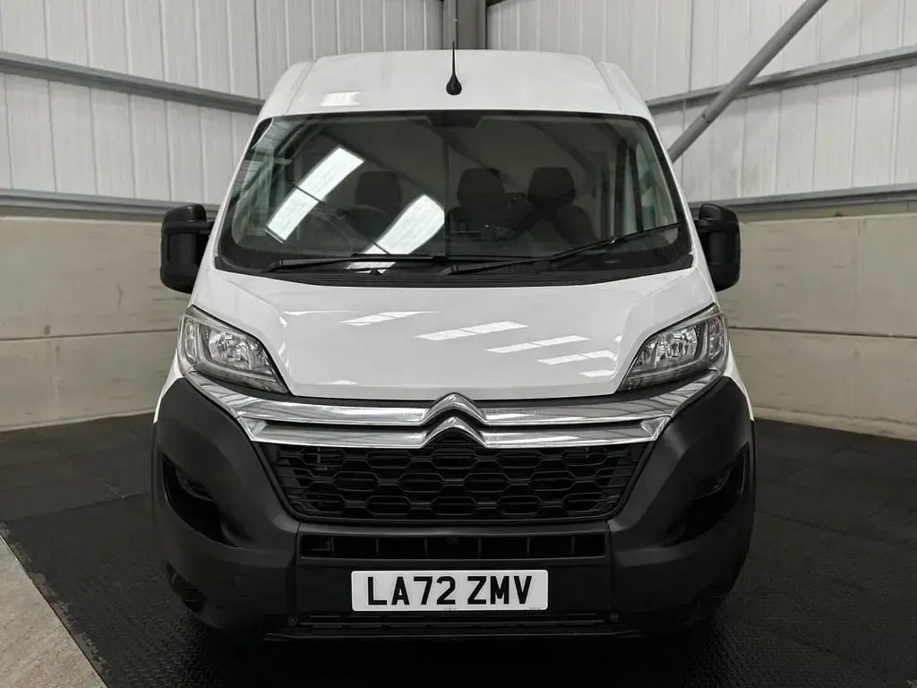 Used Citroën Relay 140 HP (102 kW) 2023 White Van