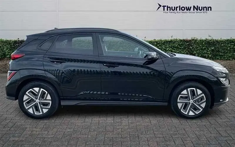 Used Hyundai Kona Premium 150 kW (204 HP) 2022 Black SUV