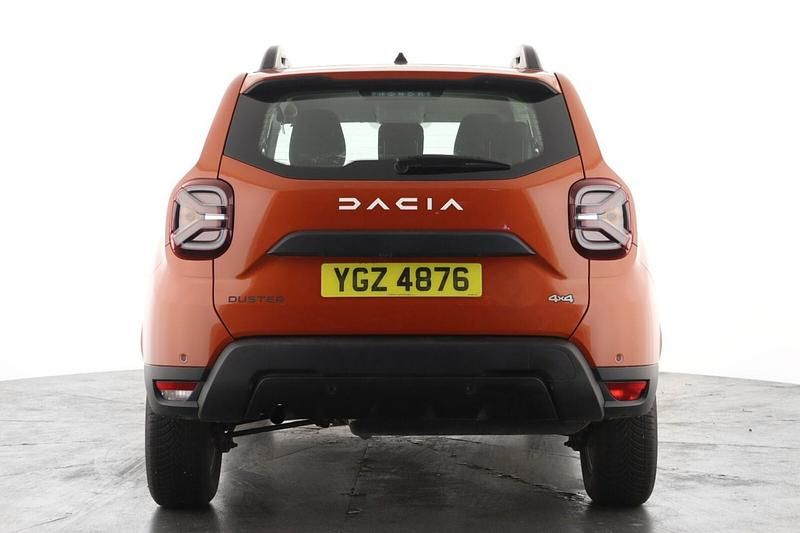 Used Dacia Duster Expression 2023 Orange SUV