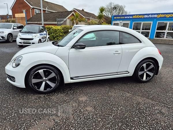 Used VW Beetle Sportline 150 HP (110 kW) 2015 White Hatchback