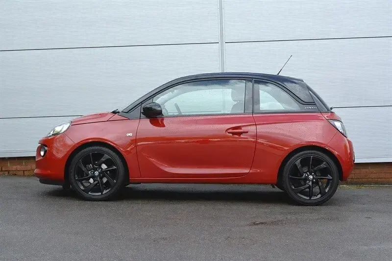 Used Vauxhall Adam 70 HP (51 kW) 2018 Red Hatchback