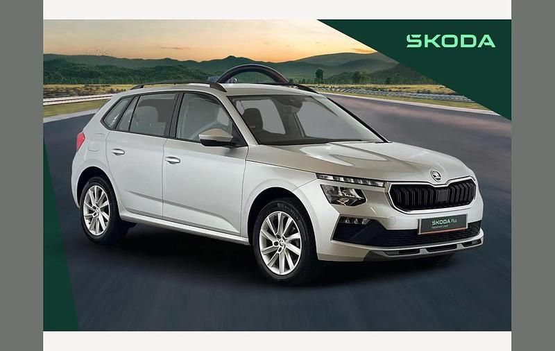 Brilliant silver metallic Used 2024 Skoda Kamiq SE SUV | £15,990 (Good price) - Image 1/3