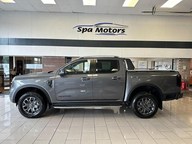 Begagnad Ford Ranger Wildtrack 2023 Grå Pickup