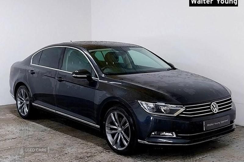 Used VW Passat GT 150 HP (110 kW) 2017 Grey Sedan