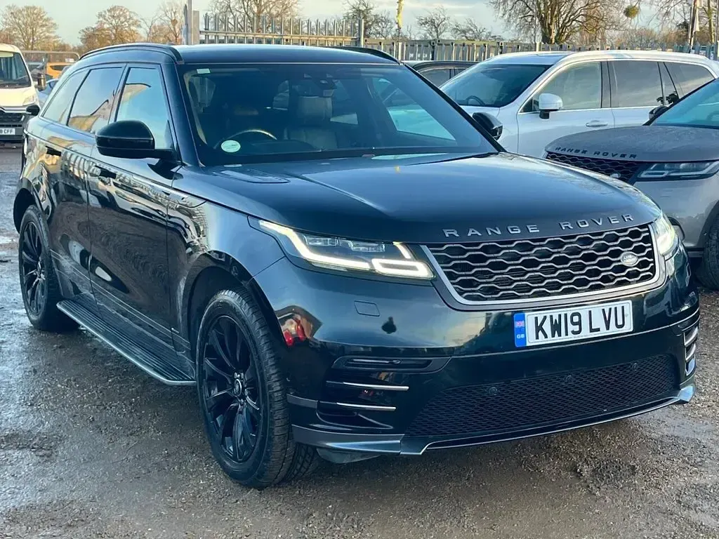 Used Land Rover Range Rover Velar SE Dynamic 179 HP (131 kW) 2019 SUV