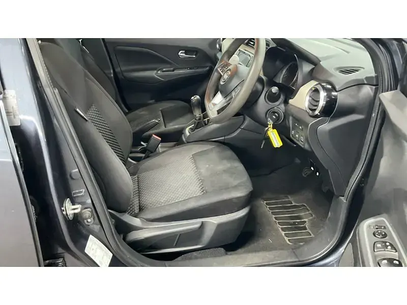 Used Nissan Micra Acenta 92 HP (67 kW) 2022 Grey Hatchback