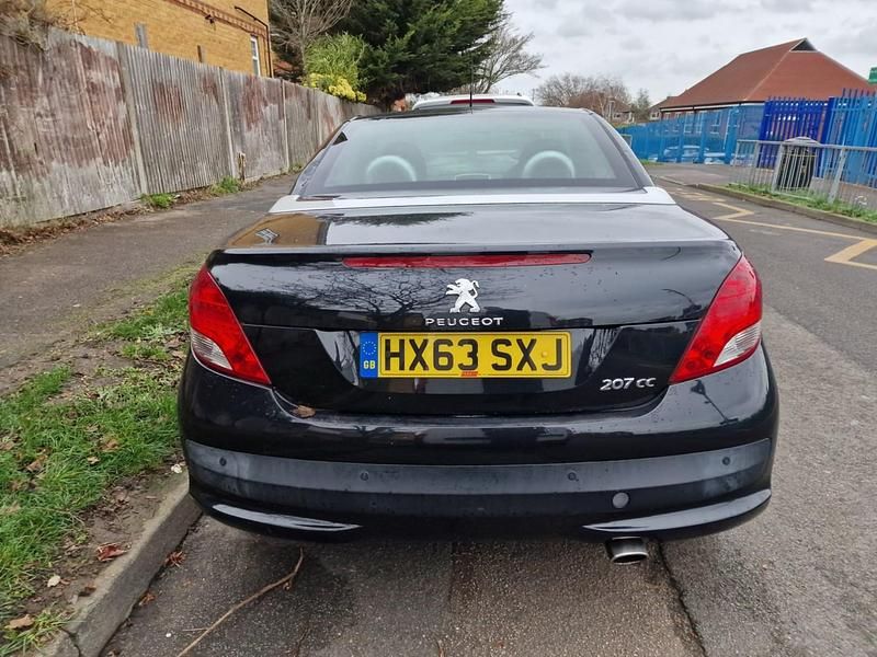 Used Peugeot 207 Active 120 HP (88 kW) 2013 Black Cabriolet