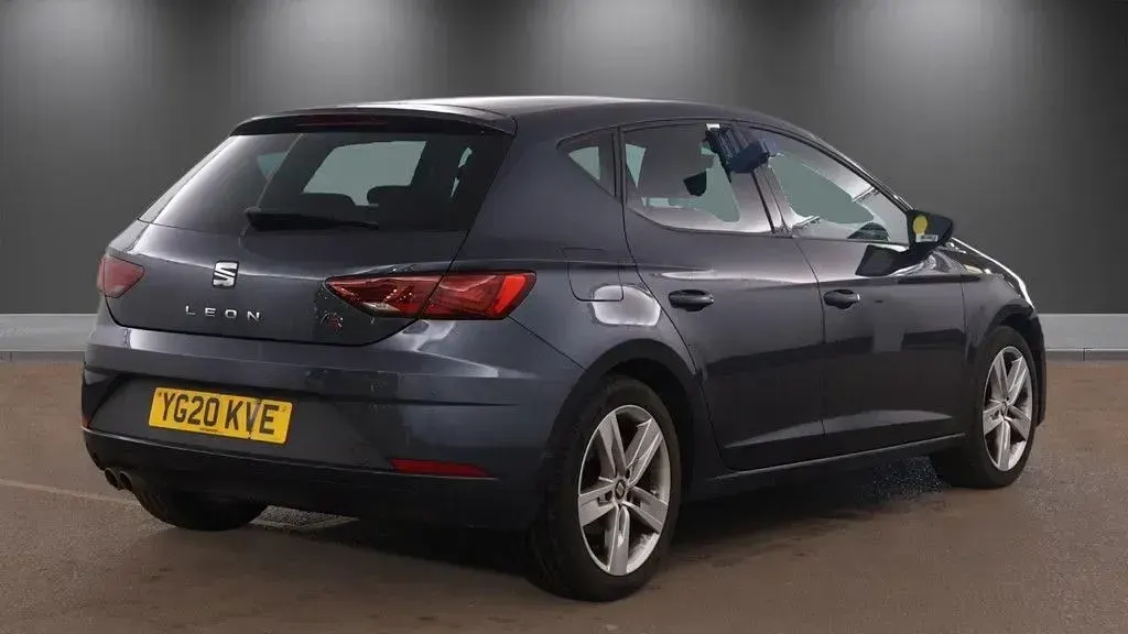 Used Seat Leon FR 130 HP (95 kW) 2020 Grey Hatchback