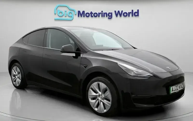 Used Tesla Model Y Long Range AWD 378 kW (514 HP) 2022 SUV