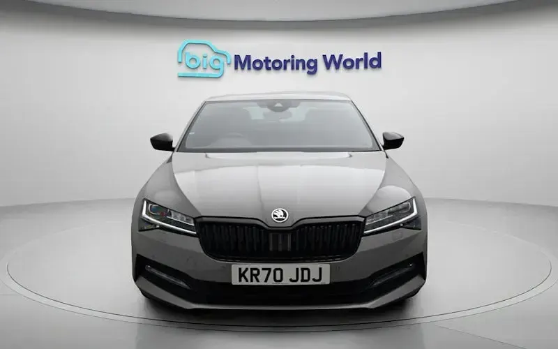 Used Skoda Superb SportlinePlus 190 HP (139 kW) 2023 Hatchback