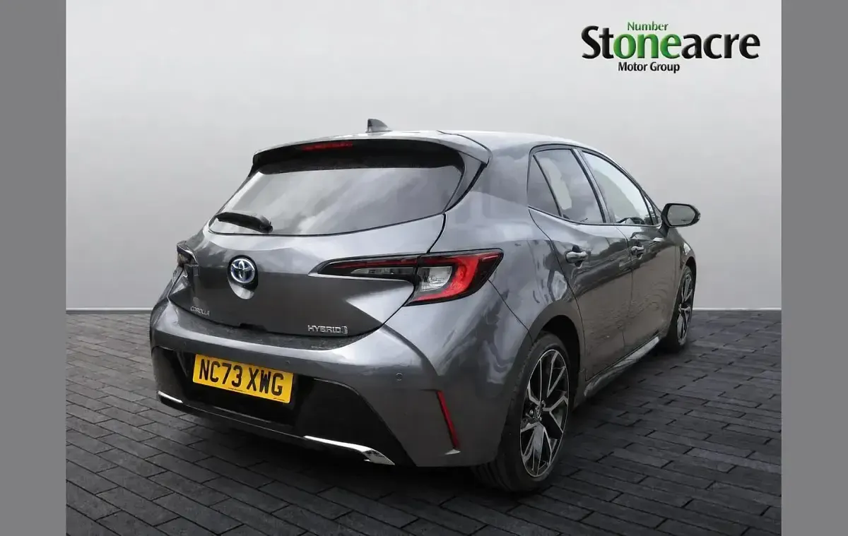 Used Toyota Corolla 196 HP (144 kW) 2023 Grey/black Hatchback