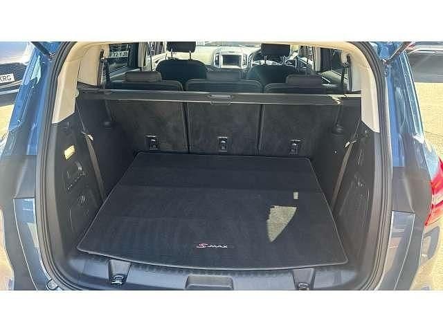Begagnad Ford S-MAX Titanium 190 HK (139 kW) 2023 Blå Minibuss