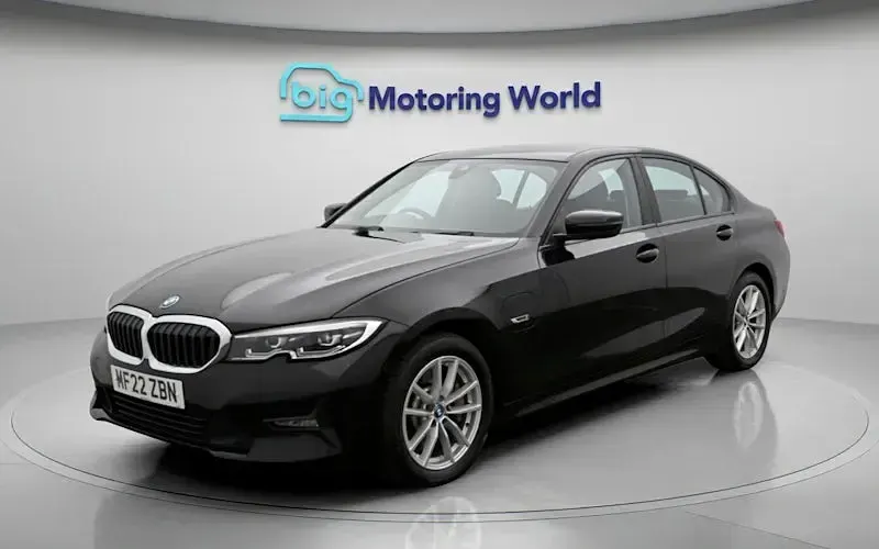 Used BMW 330e 292 HP (214 kW) 2022 Black Sedan