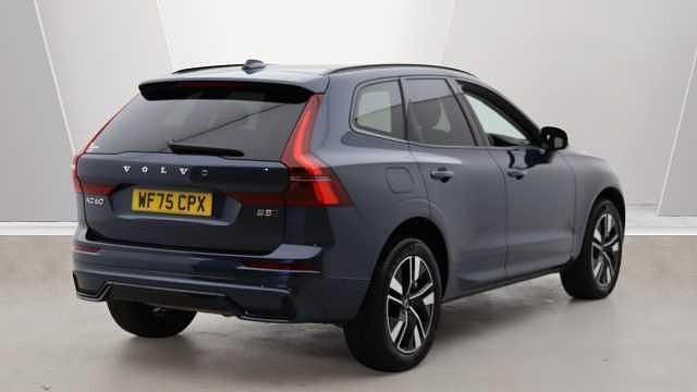 Used Volvo XC60 Plus 250 HP (183 kW) 2026 SUV