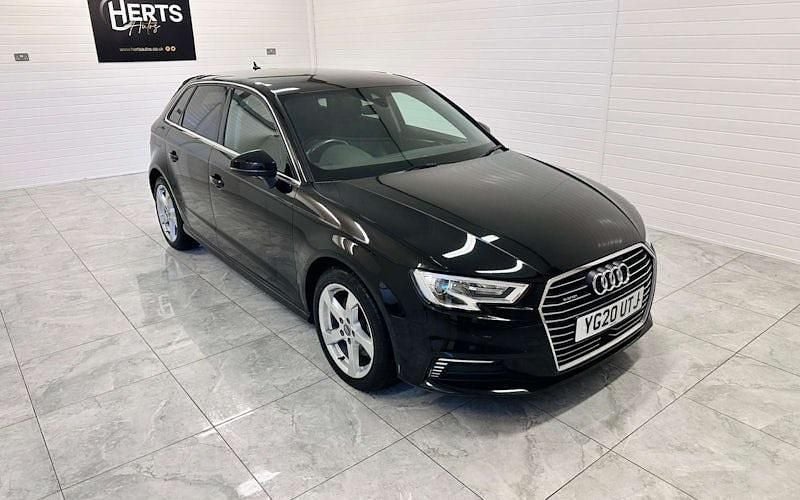 Used 2020 Audi A3 e-tron Hatchback | £12,490 (Super price) - Image 1/4
