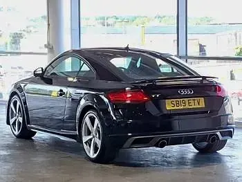 Używany Audi TT S-Line 245 KM (180 kW) 2019 Czarny Coupe