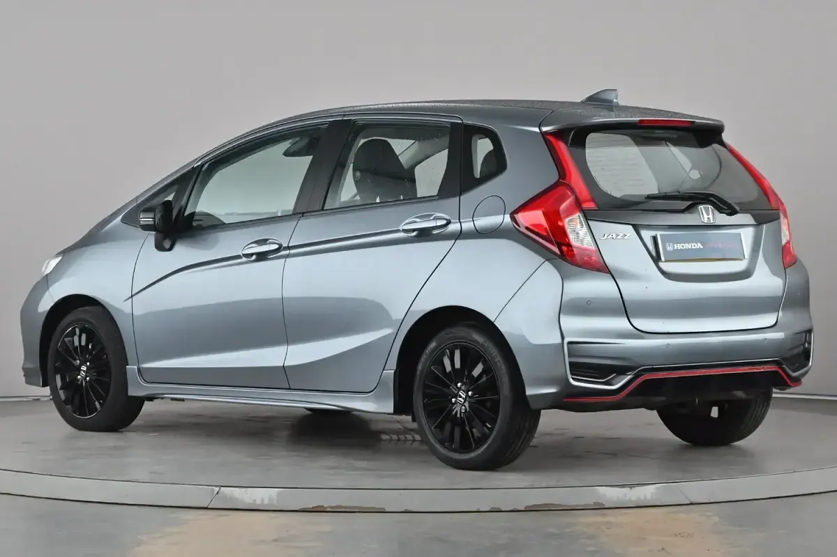 Used Honda Jazz Sport 131 HP (96 kW) 2019 Grey Hatchback