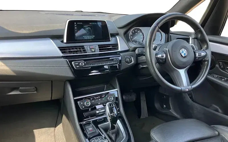 Used BMW 220 M Sport 192 HP (141 kW) 2019 Silver Estate