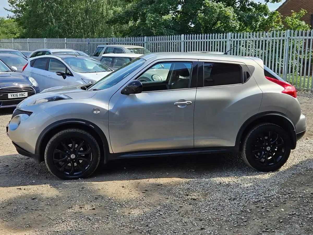 Used Nissan Juke N-TEC 108 HP (79 kW) 2014 Silver SUV