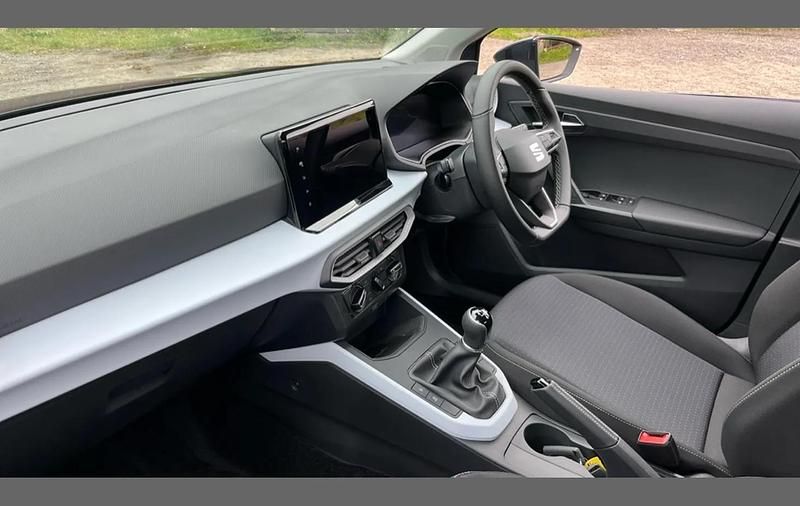 New Seat Arona SE Technology 95 HP (69 kW) 2025 Grey SUV