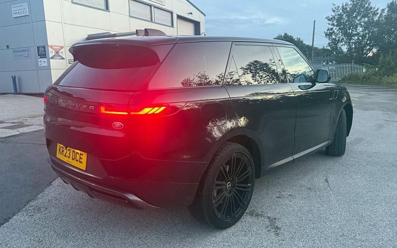 Used Land Rover Range Rover Sport SE 300 HP (220 kW) 2025 SUV