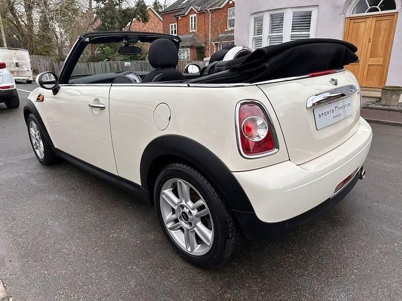 Used Mini Cooper Cabriolet 122 HP (89 kW) 2011 White Cabriolet