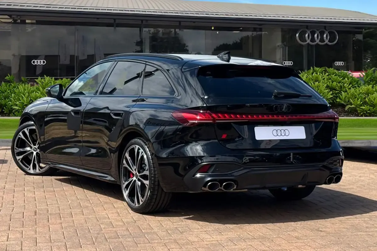 New Audi S5 Black Edition 367 HP (269 kW) 2026 Black Estate