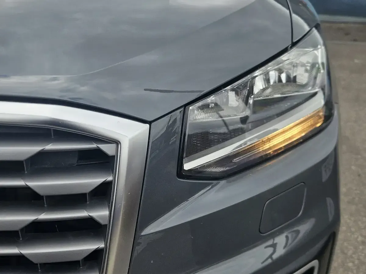 Begagnad Audi Q2 Sport 2019 SUV