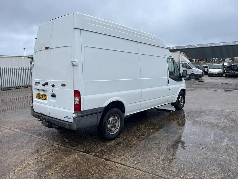 Used Ford Transit 125 HP (91 kW) 2012 White Van