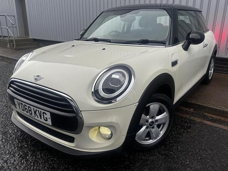 Used Mini Cooper Hatch 2018 White Hatchback