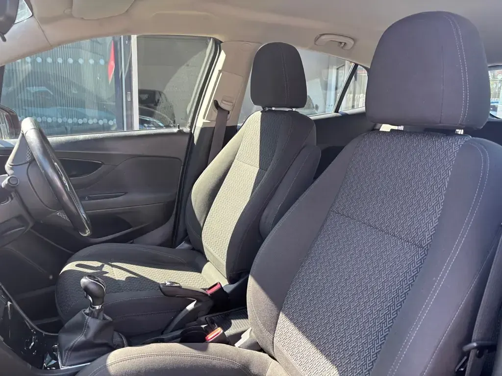 Used Vauxhall Mokka 140 HP (102 kW) 2019 Red SUV