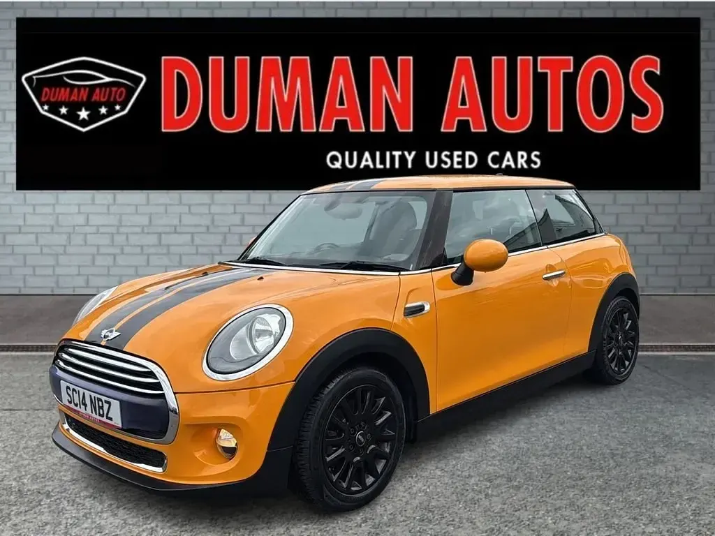 Używany Mini Cooper Hatch 136 KM (100 kW) 2014 Pomarańczowy Hatchback