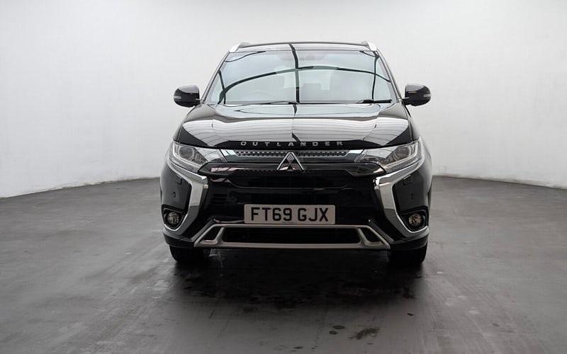 Used Mitsubishi Outlander P-HEV 224 HP (164 kW) 2020 Black Estate