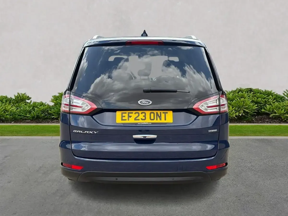 Used Ford Galaxy Titanium 190 HP (139 kW) 2023 Blue MPV