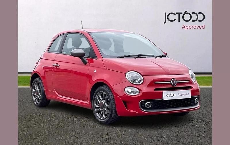 Red Used 2021 Fiat 500 Sport Hatchback | £9,534 (Fair price) - Image 1/4