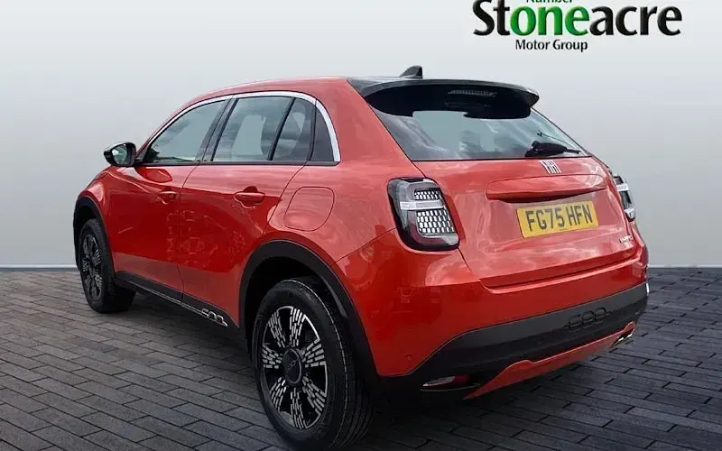 New Fiat 600 136 HP (100 kW) 2025 SUV