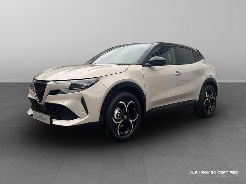 New Alfa Romeo Junior 134 HP (98 kW) 2026 Brown SUV