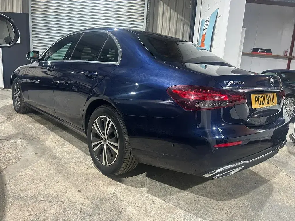 Used Mercedes E220 2021 Blue Sedan