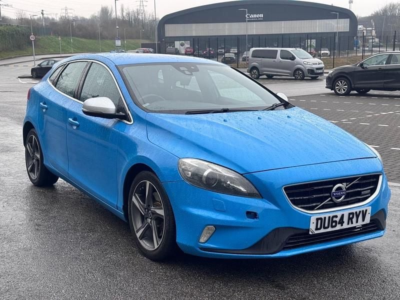 Used Volvo V40 R-Design 115 HP (84 kW) 2014 Blue Hatchback