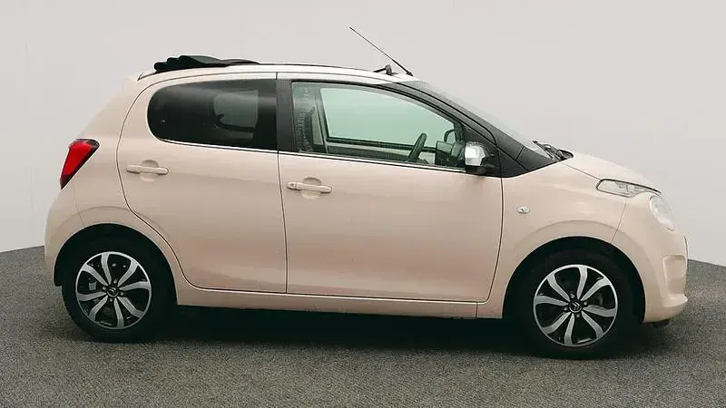 Used Citroën C1 Shine 71 HP (52 kW) 2021 Beige Hatchback
