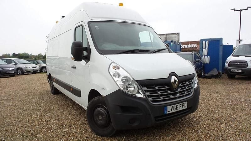 White Used 2016 Renault Master Business Van | £12,981 - Image 1/4