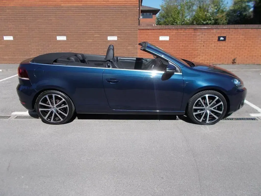 Używany VW Golf Cabriolet GT 160 KM (117 kW) 2015 Niebieski Kabriolet